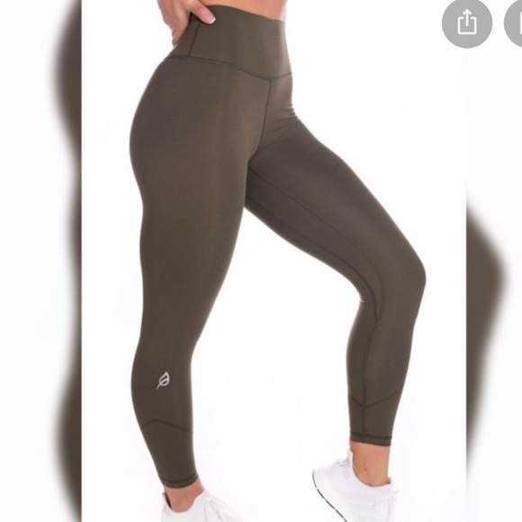 P'tula Pants - P’tula The Alainah III Sleek Legging